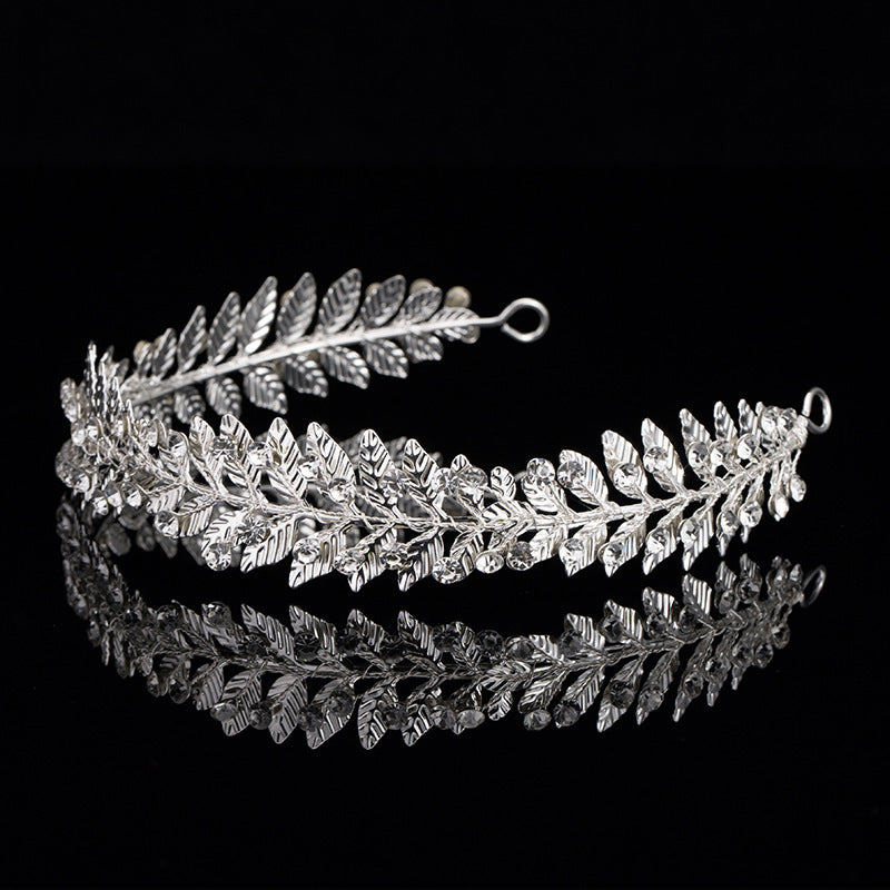 Women's Silver-plated Rhinestone Alloy Crown Tiara