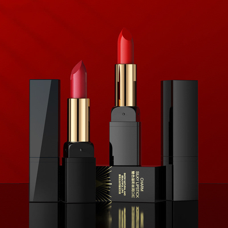 Charm Gentle Moisturizing And Charming Lip Makeup Lipstick