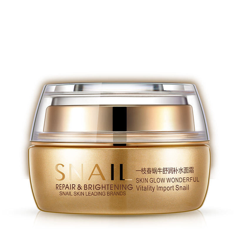 Snail Cream moisturizing and refreshing oil control creamCream moisturizing and refreshing oil control cream