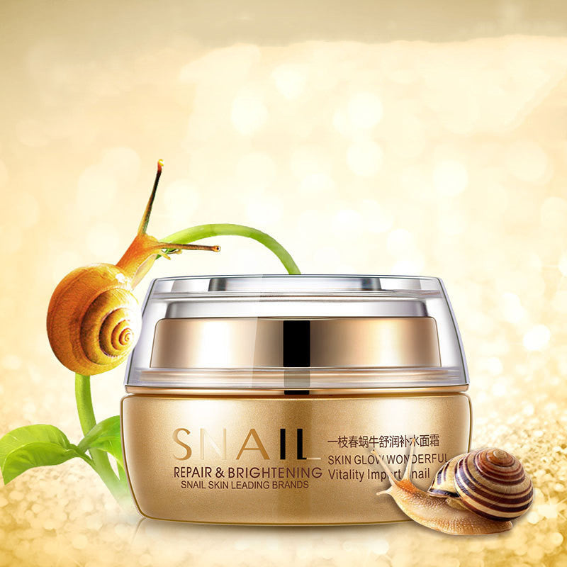 Snail Cream moisturizing and refreshing oil control creamCream moisturizing and refreshing oil control cream