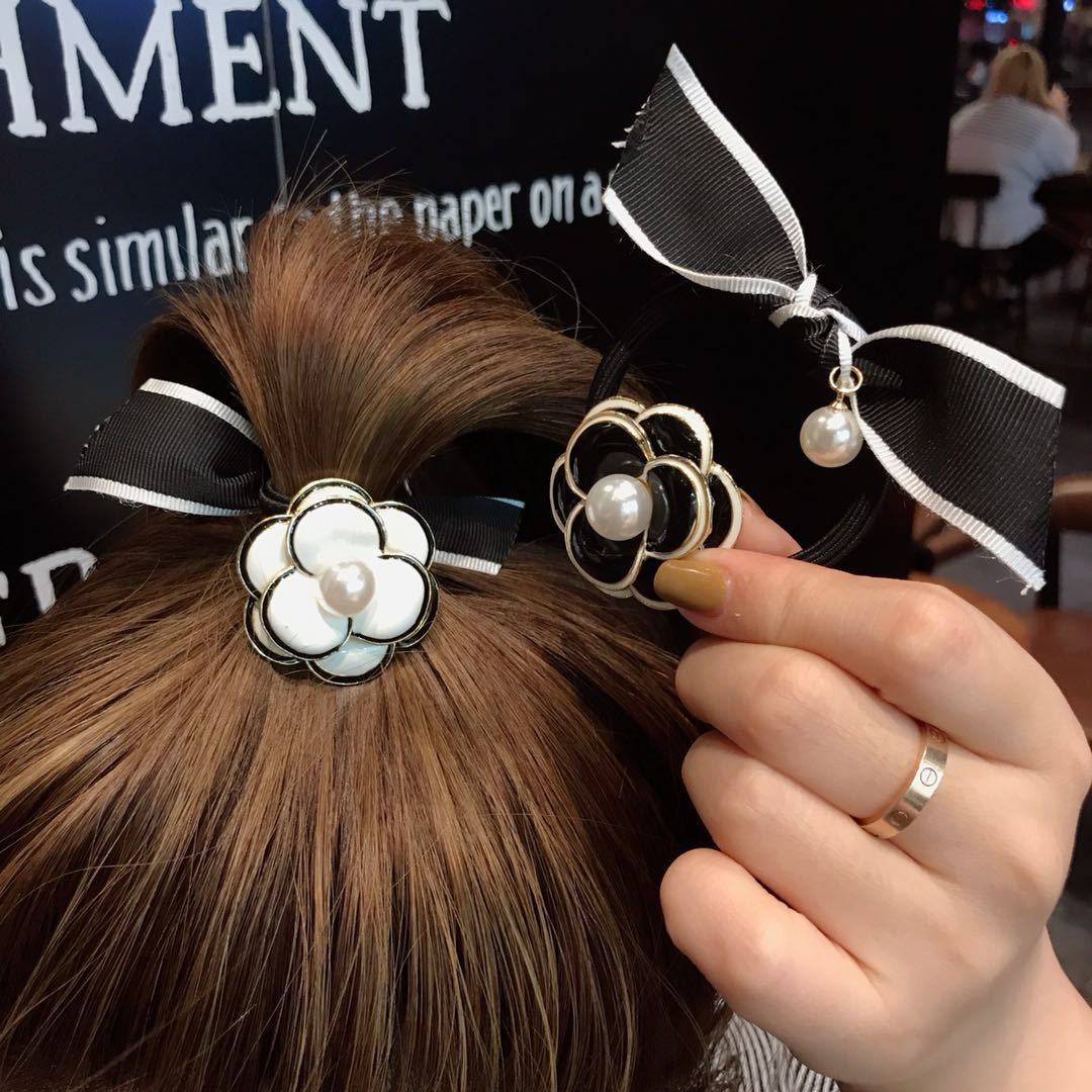 Mori Girl Metal Small Fragrant Wind Camellia Pearl Hair Rope