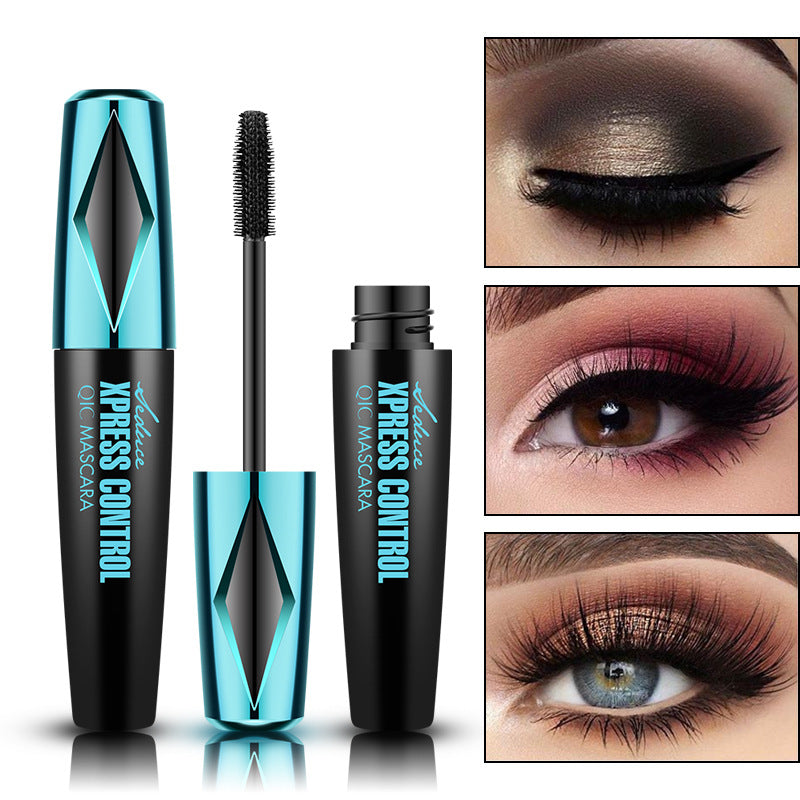 QIC The New Smurf Mascara Is Waterproof And Not Blooming