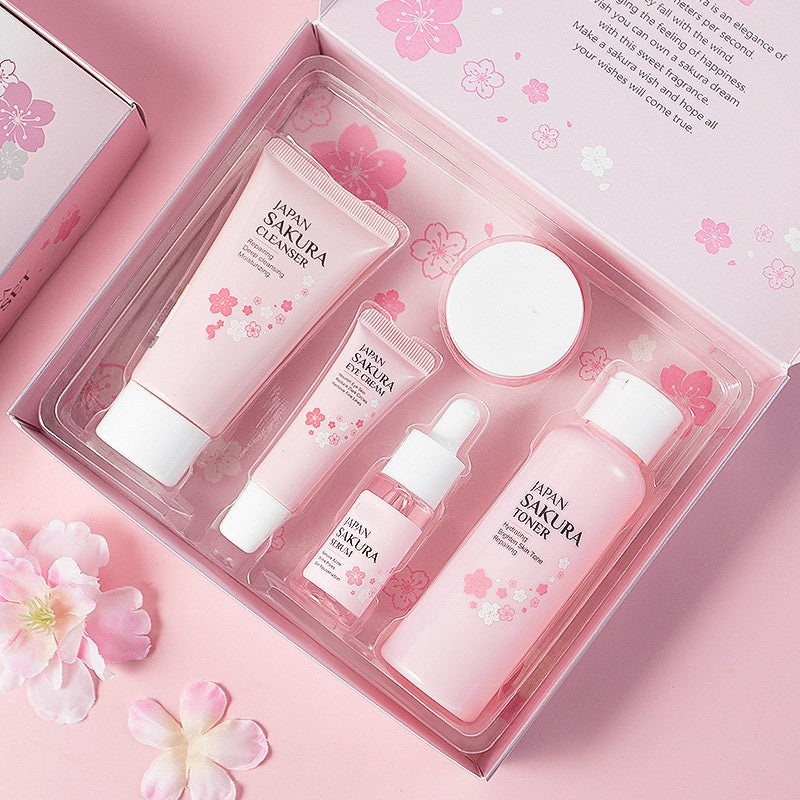 Japan Sukara Moisturizing And Moisturizing Face Cream Skin Care Kit