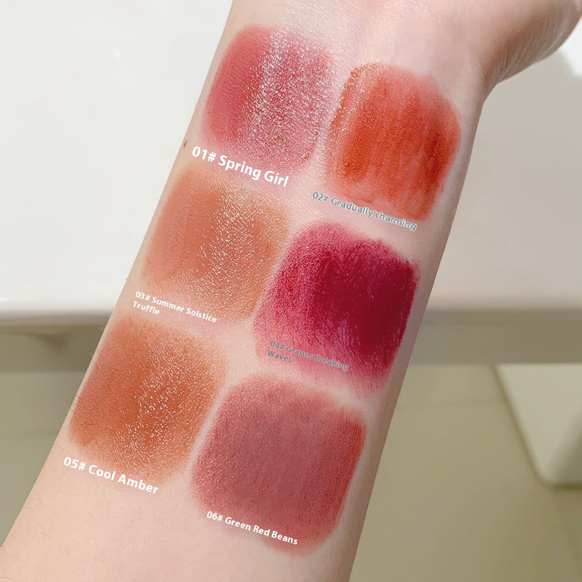 Keke Mood Black Yao Series Moisturizing Lipstick Mirror Water Light Solid Lip Lacquer