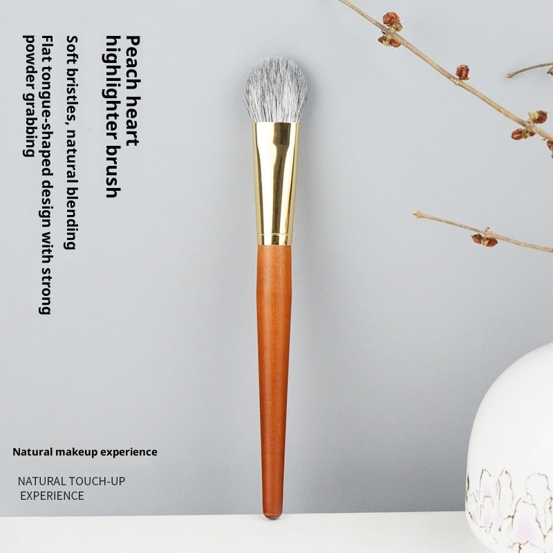 Heart-shaped Highlighter Brush Tongue-shaped Blending Blush Brush Makeup