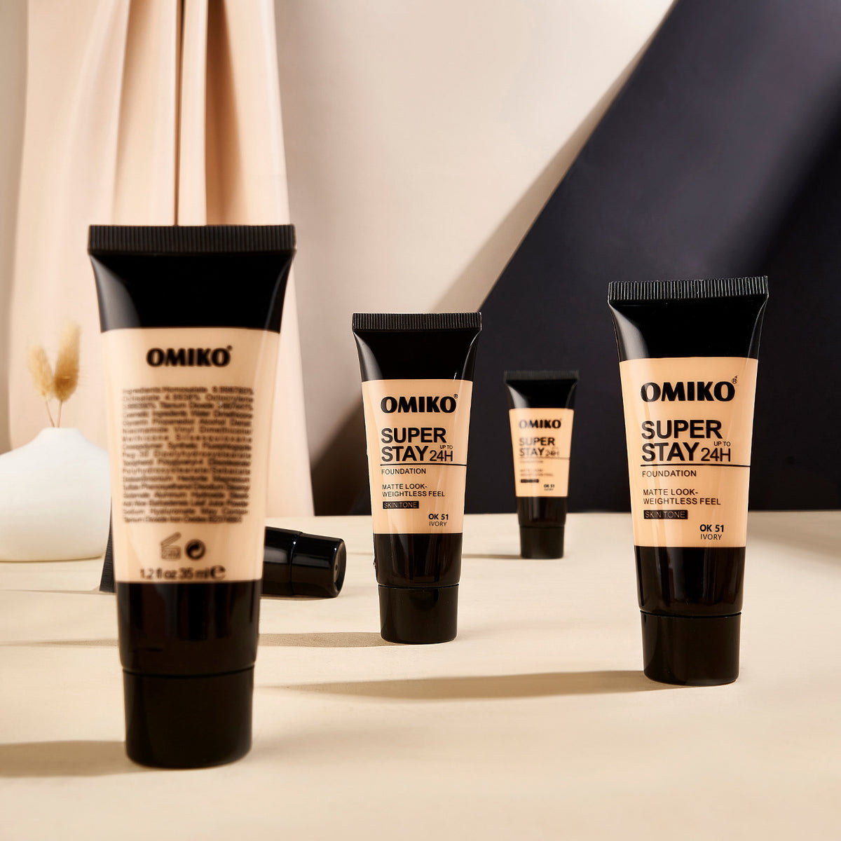 Omiko Smear-proof Makeup Liquid Foundation Concealer Nourishing Lady