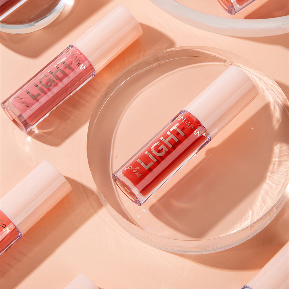 Handaiyan Mirror-like Dewy Liquid With A Pearly Sheen For The Lips
