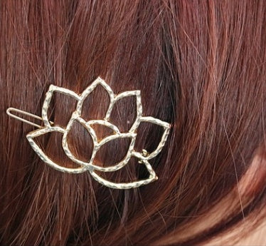 Heart like lotus metal lotus shape retro hair clip