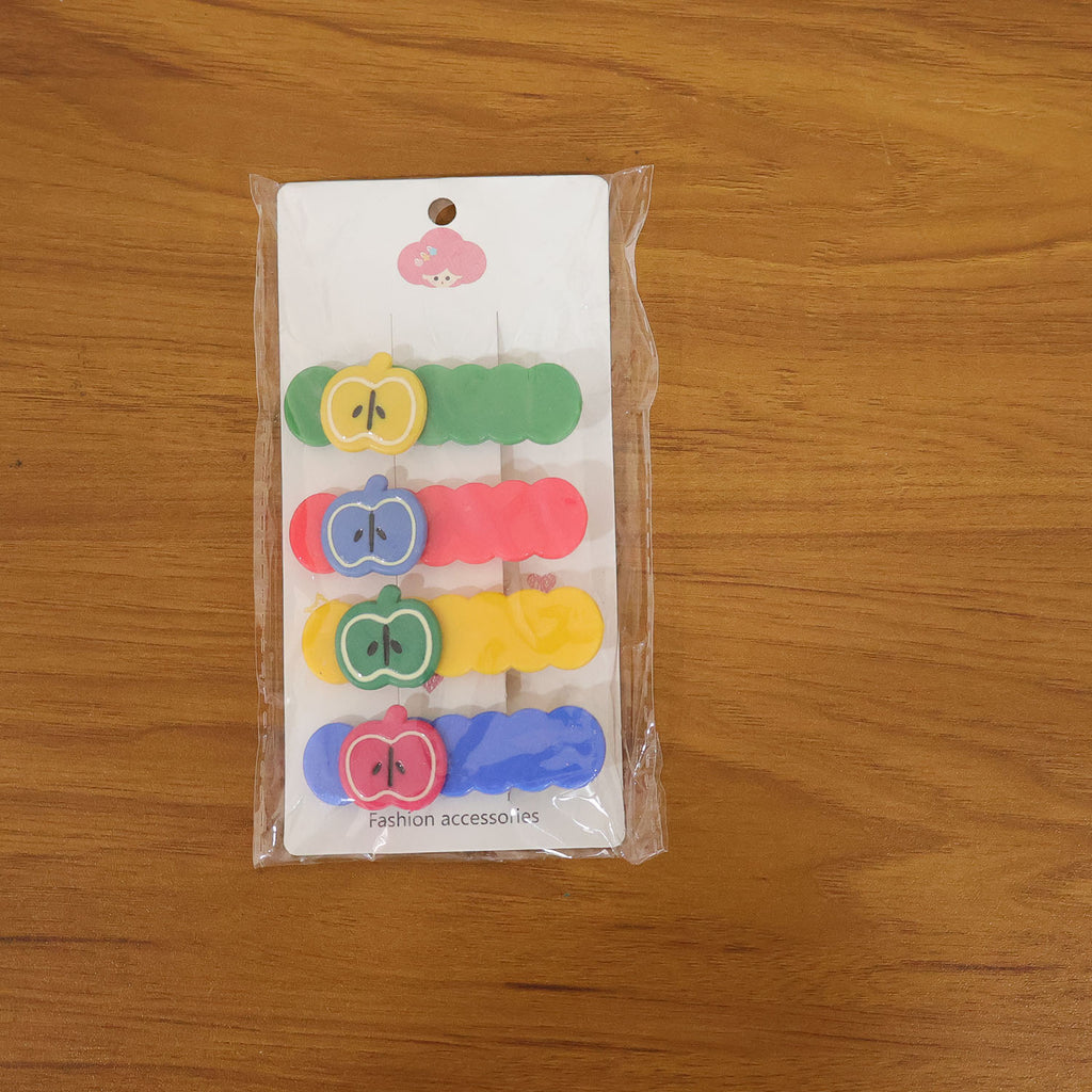 Cute Apple Design Hair Clip Set (4 Pc)