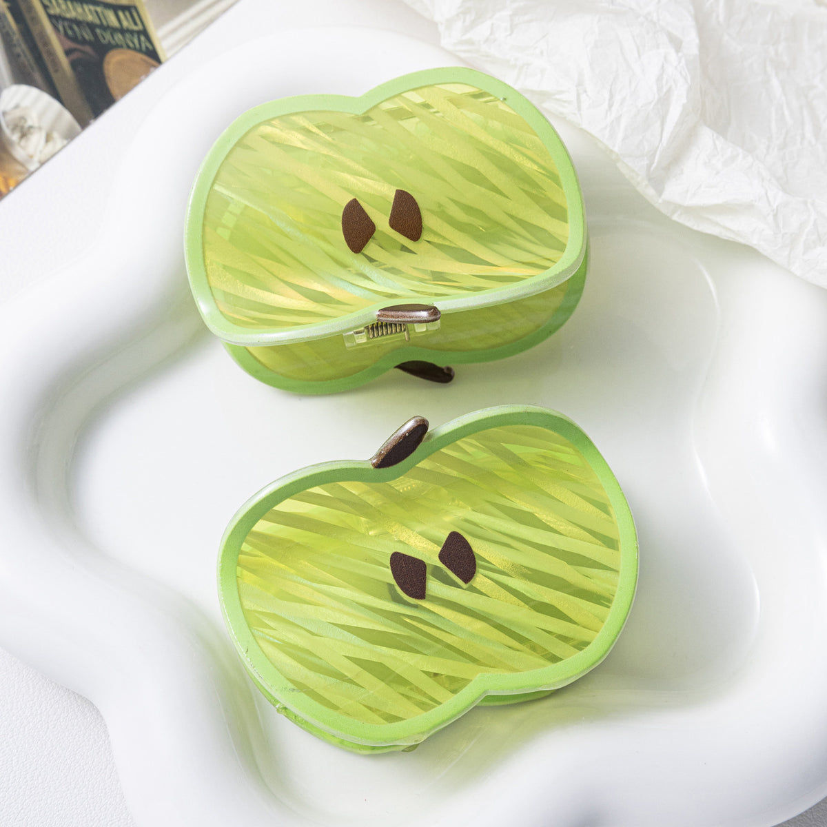 Cute Green Apple-shaped Claw Clip With Fruit Theme