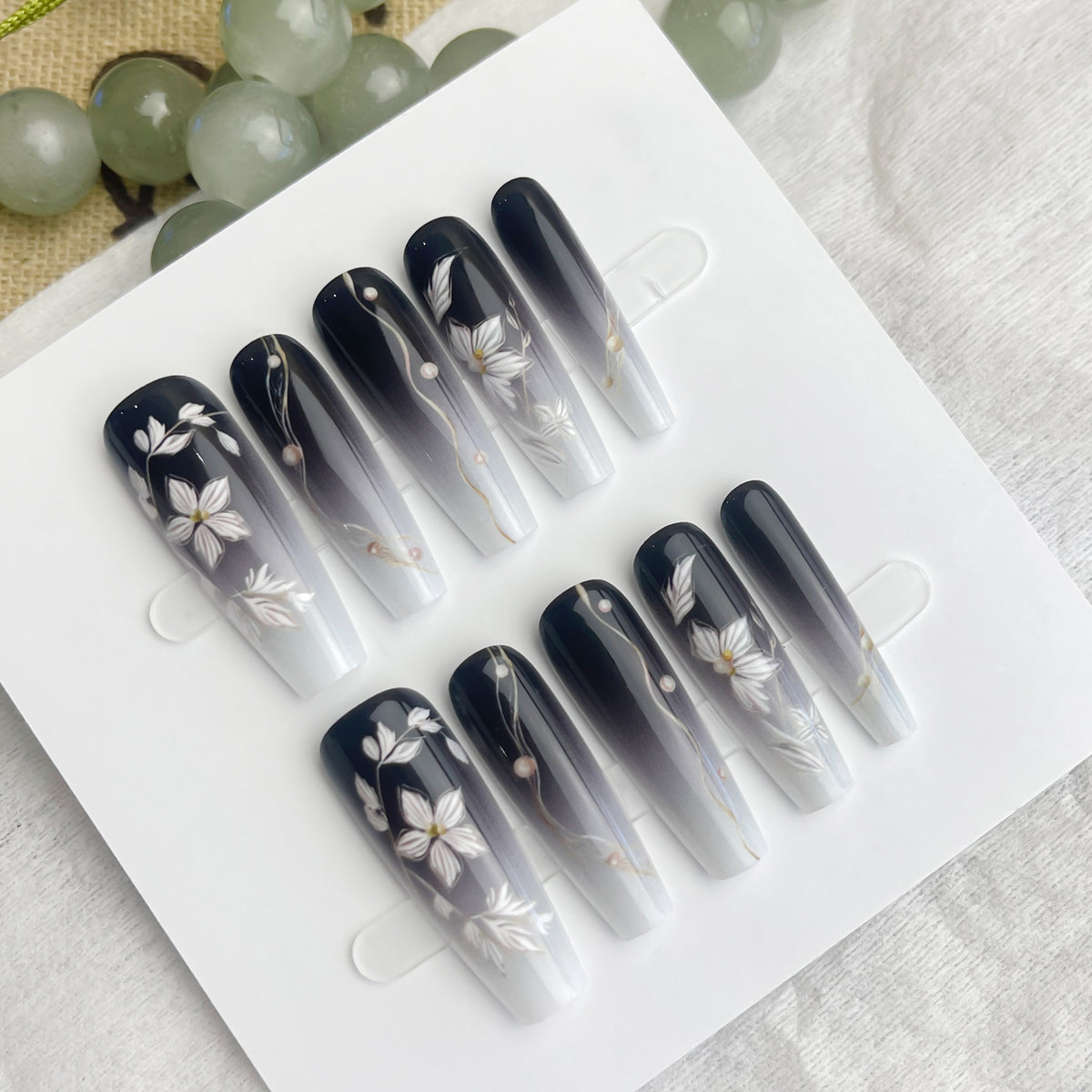 Press On Nails New Chinese Ancient Style Flower New Year Dark Prefabricated Nail Tip Wear Armor