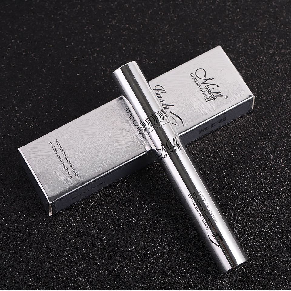 M.N Menow Thick and waterproof mascara