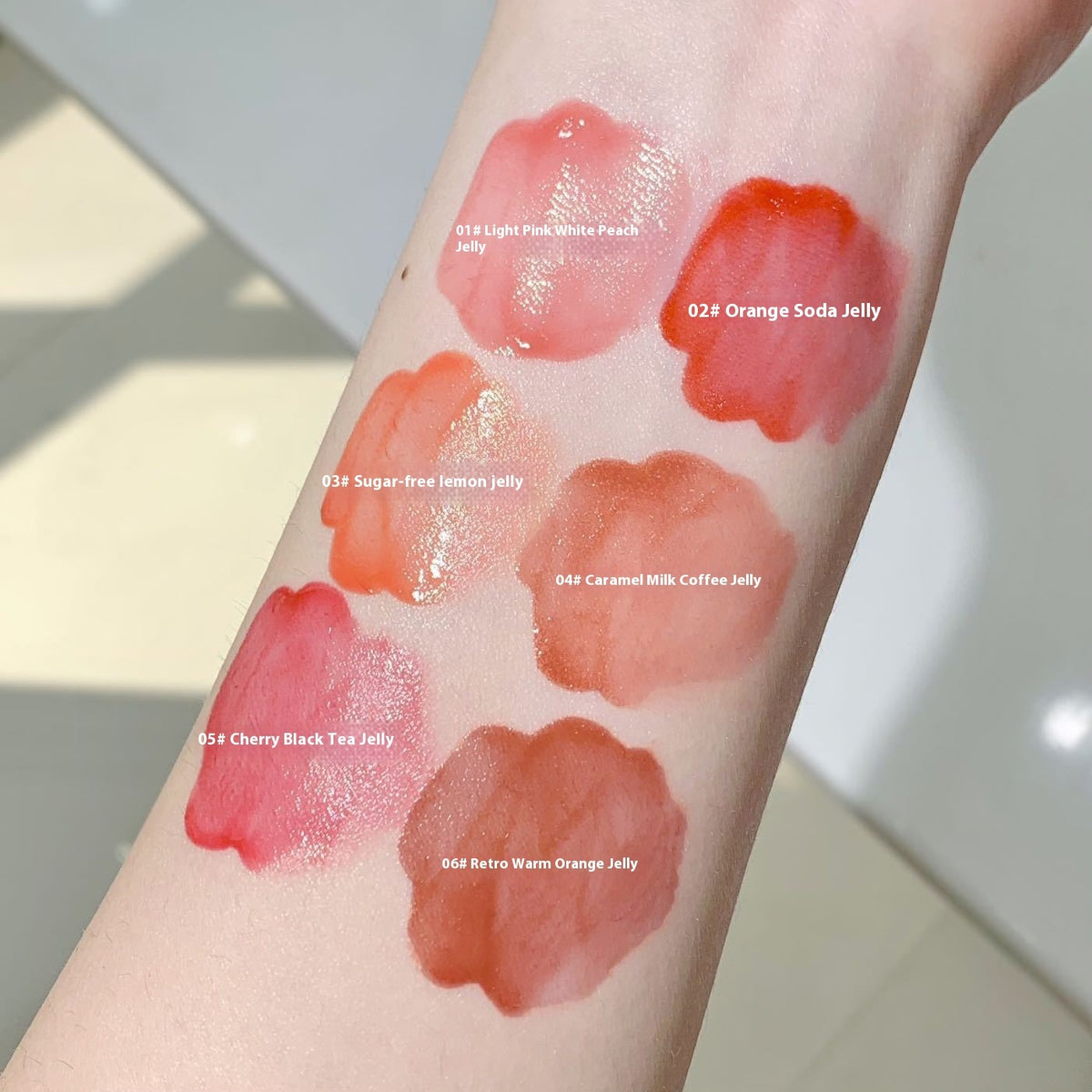 Keke Mood Moisturizing Mushroom-shaped Haircut Mirror Lip Lacquer Water Light Full Lips Moisturizing