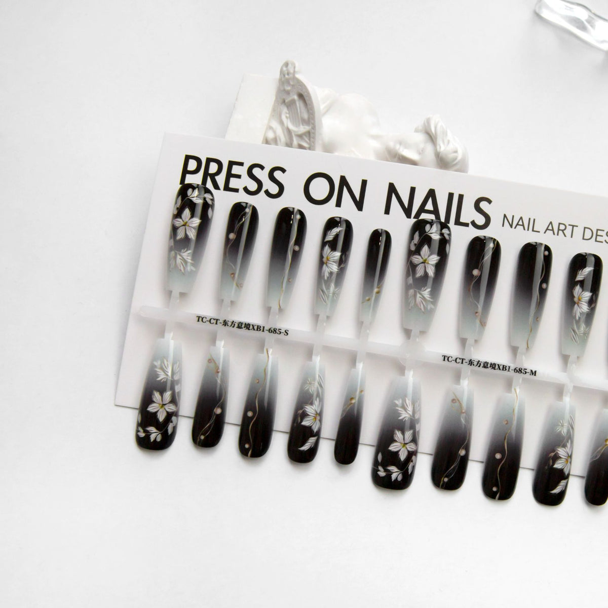 Press On Nails New Chinese Ancient Style Flower New Year Dark Prefabricated Nail Tip Wear Armor