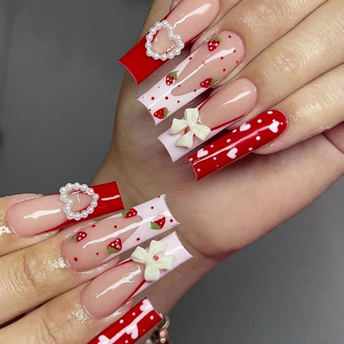 Sweet Hot Girl Long Heart Bowknot Strawberry ting Nail Sticker