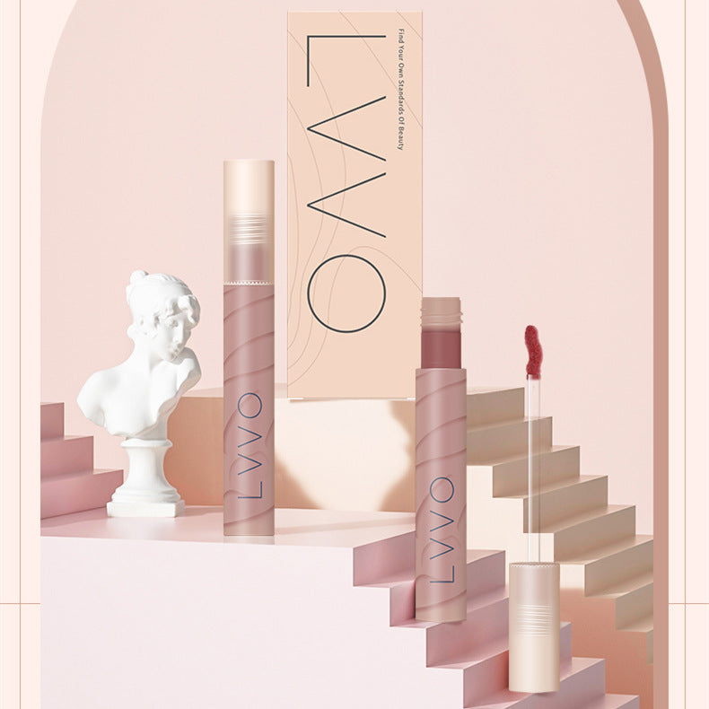 LVVO Non-stick Lip Balm For Long-lasting Color Fixation Recommended By Students