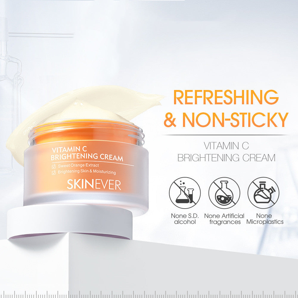 Skinever Hydrating Moisturizing And Nourishing VC Brightening Cream
