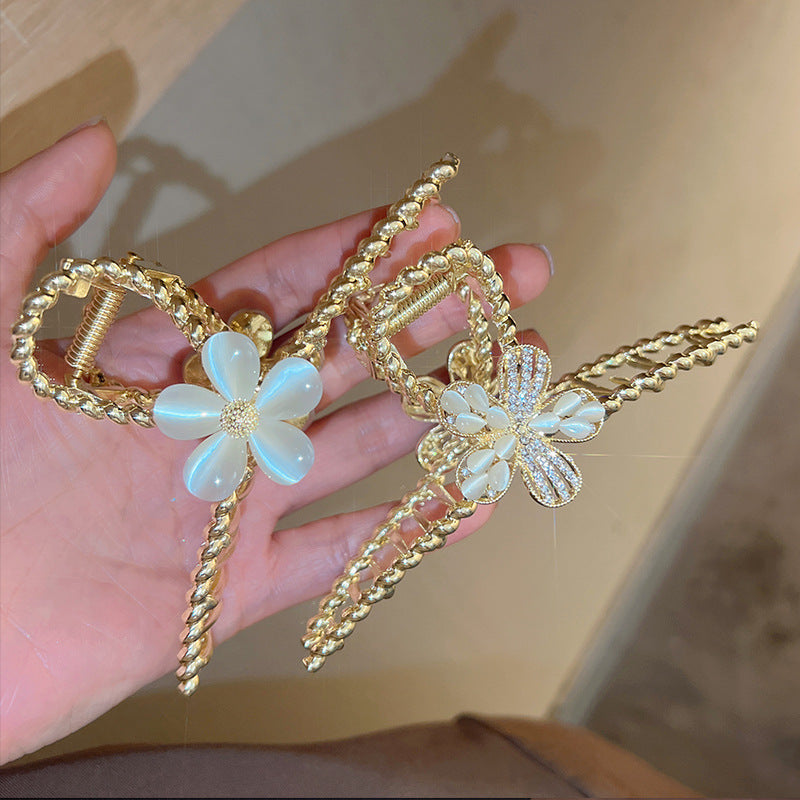 Retro Delicate Micro Inlaid Flower Clip