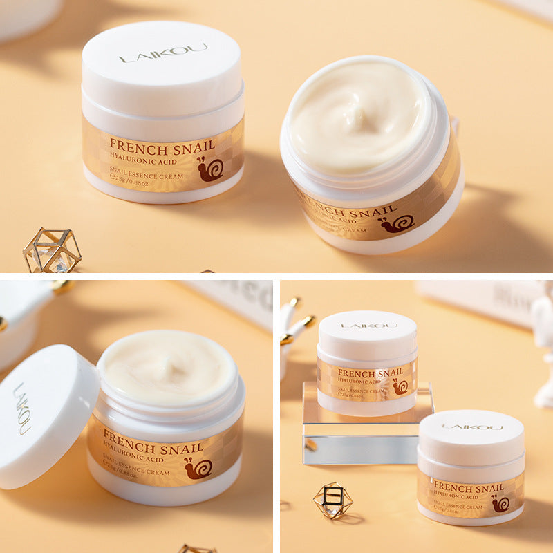Laikou Sakura Cream Moisturizing Lotion