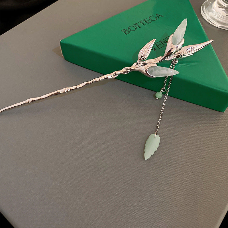 Trendy Alloy Hairpin With Leaf Tassels On The Back Of The Head